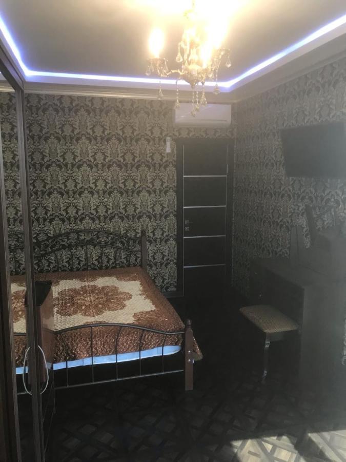 Nina Mini Hotel Gagra Exterior foto